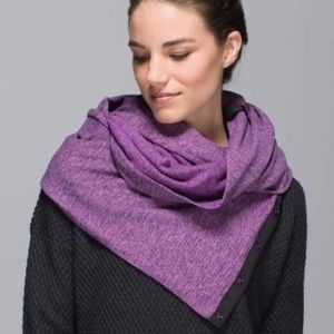Lululemon scarf